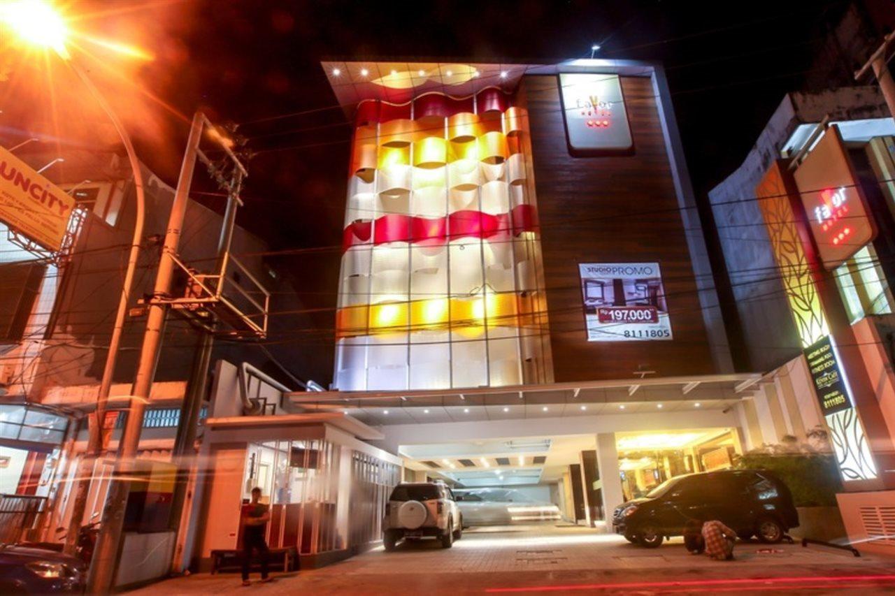 Favor Hotel Makassar City Center By Life Exterior foto